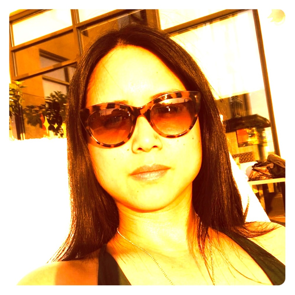 Meet your Posher, Jenn